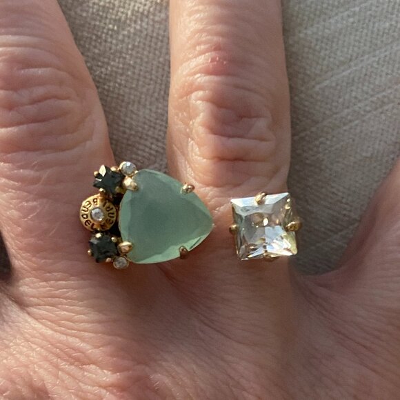 Henri Bendel Stone & Gold ring moi and toi green and clear stone gold ring - Picture 2 of 7